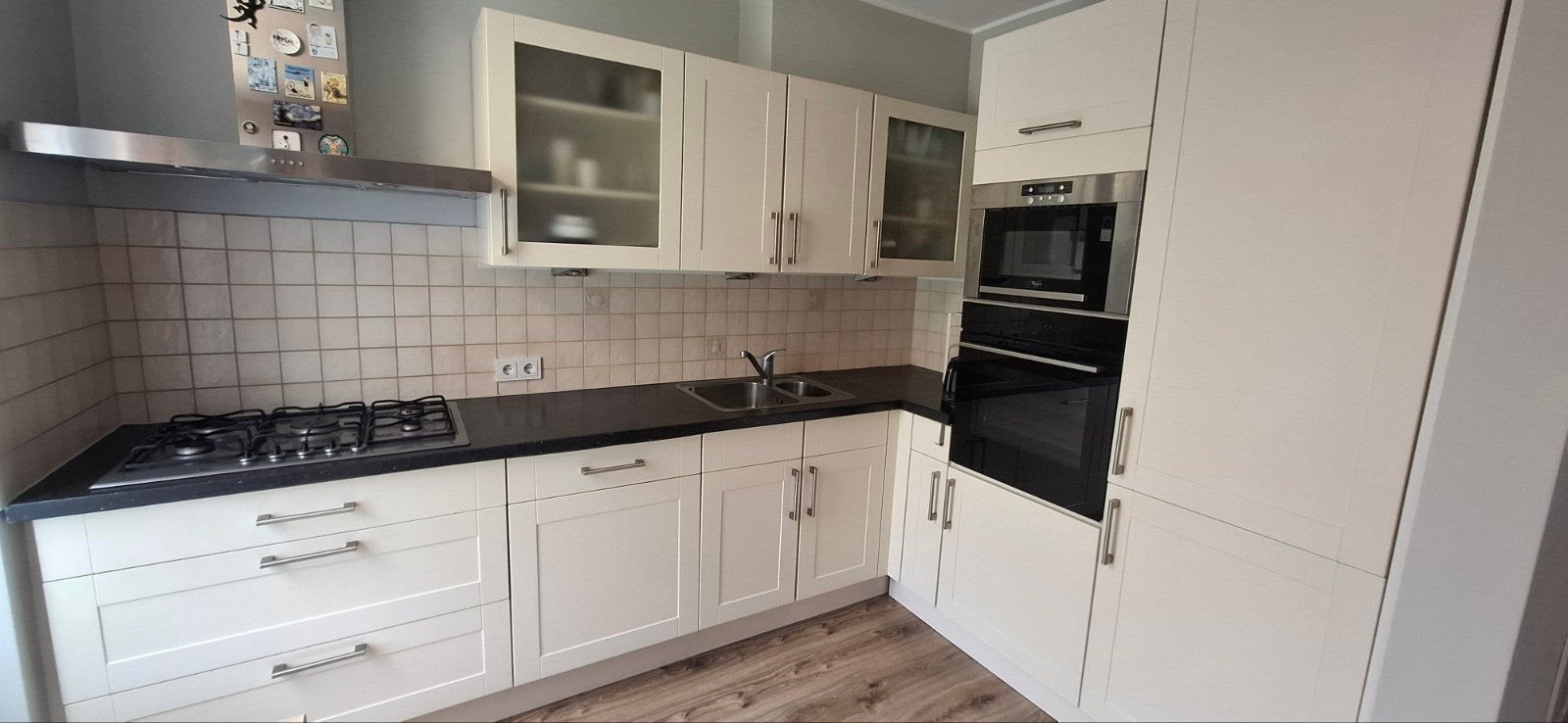 Gratis complete keuken – Zelf demonteren en meenemen – 29/08, Huis en Inrichting, Keuken | Complete keukens, Ophalen, Gebruikt