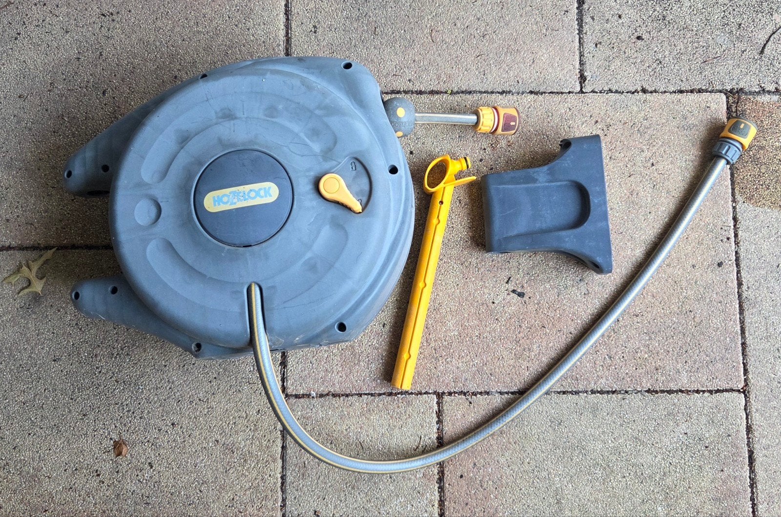 Hozelock slanghaspel 10m automatisch, Tuin en Terras, Tuinslangen, Ophalen, Gebruikt, Tuinslanghaspel