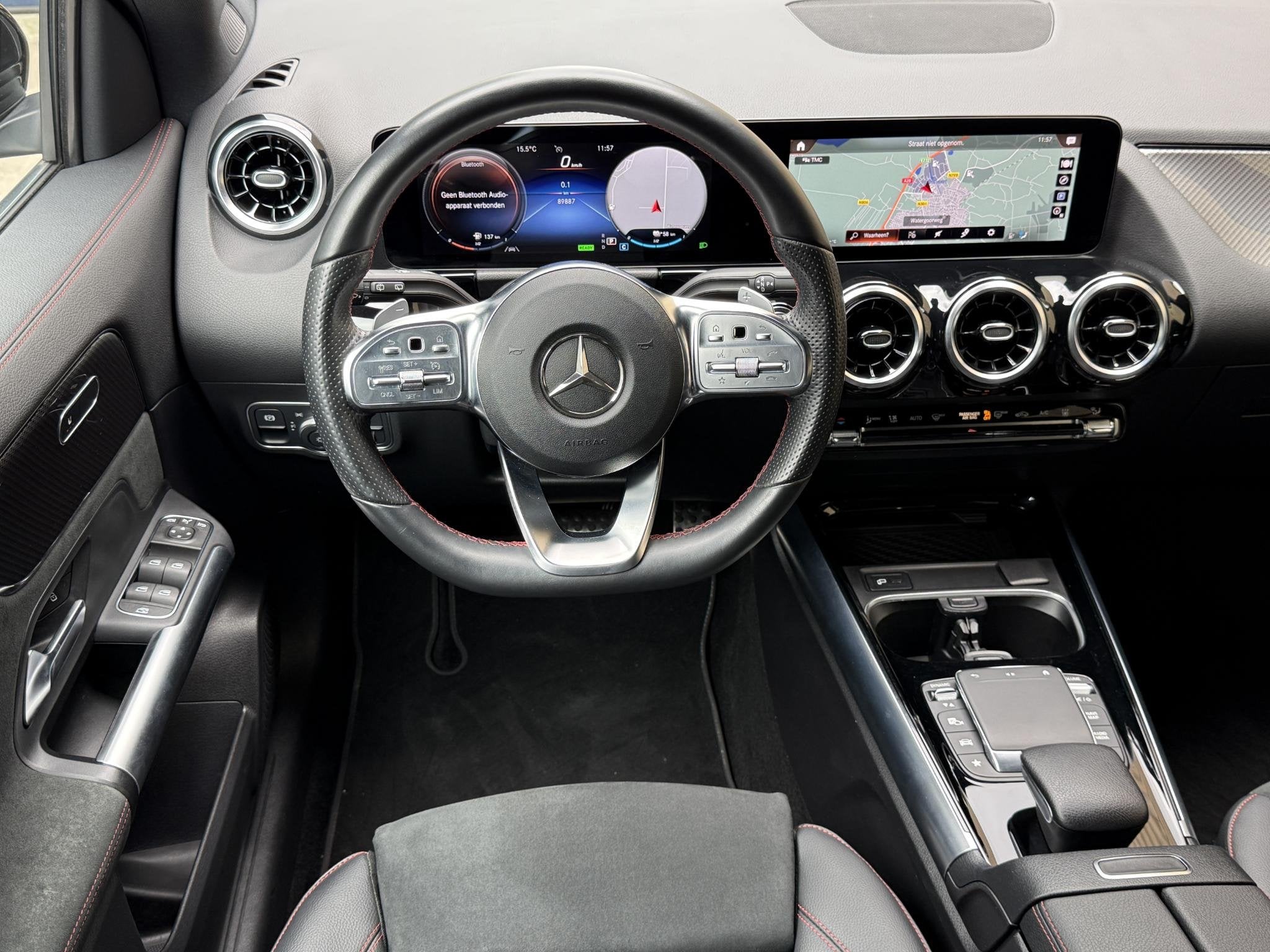 Mercedes-Benz GLA-klasse 250 e AMG Line | Navigatie | Widesc, Auto's, Euro 6, 4 cilinders, 16 kWh, Leder en Stof
