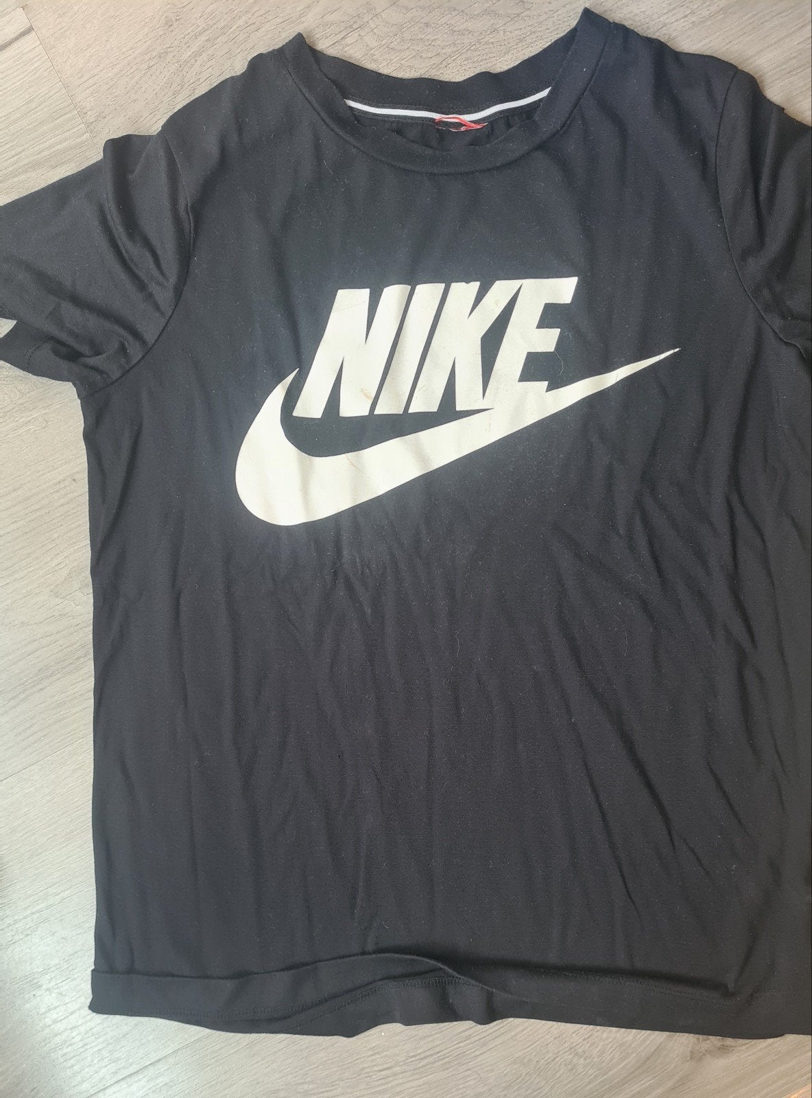 nike t-shirt, Kleding | Dames, T-shirts, Ophalen of Verzenden, Zo goed als nieuw, Korte mouw