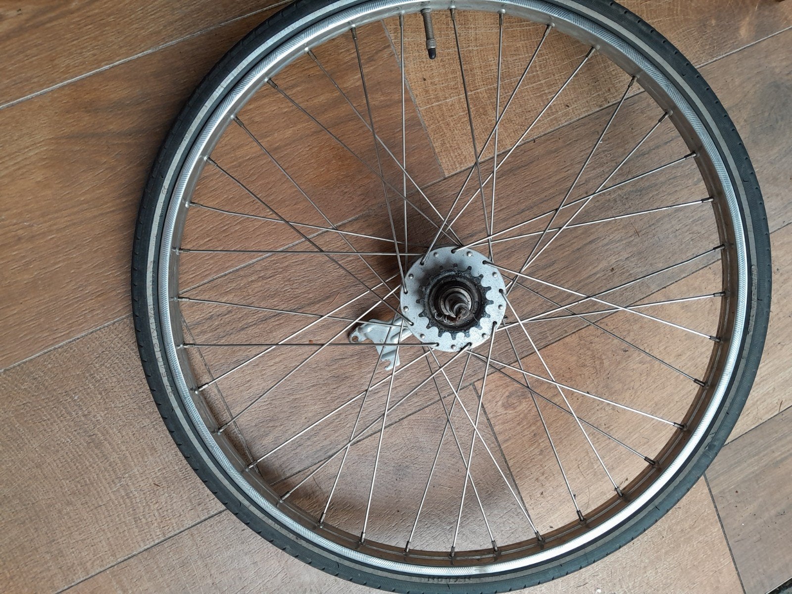 Fietswiel achter met band 24x 1 3/8, Gebruikt, Staal, Kinderfiets, Ophalen