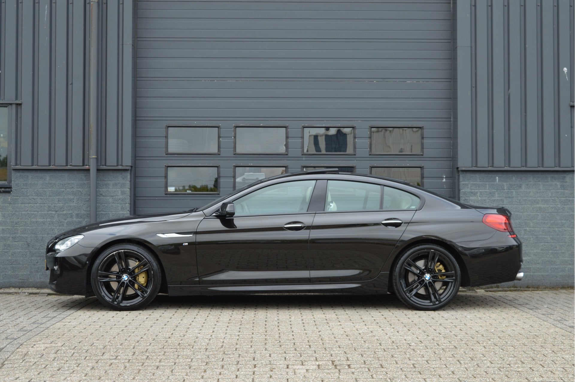 BMW 6 Serie Gran Coupé 640i High Executive | M-PAKKET | PAN, Auto's, BMW, Achterwielaandrijving, 320 pk, Zwart, Leder