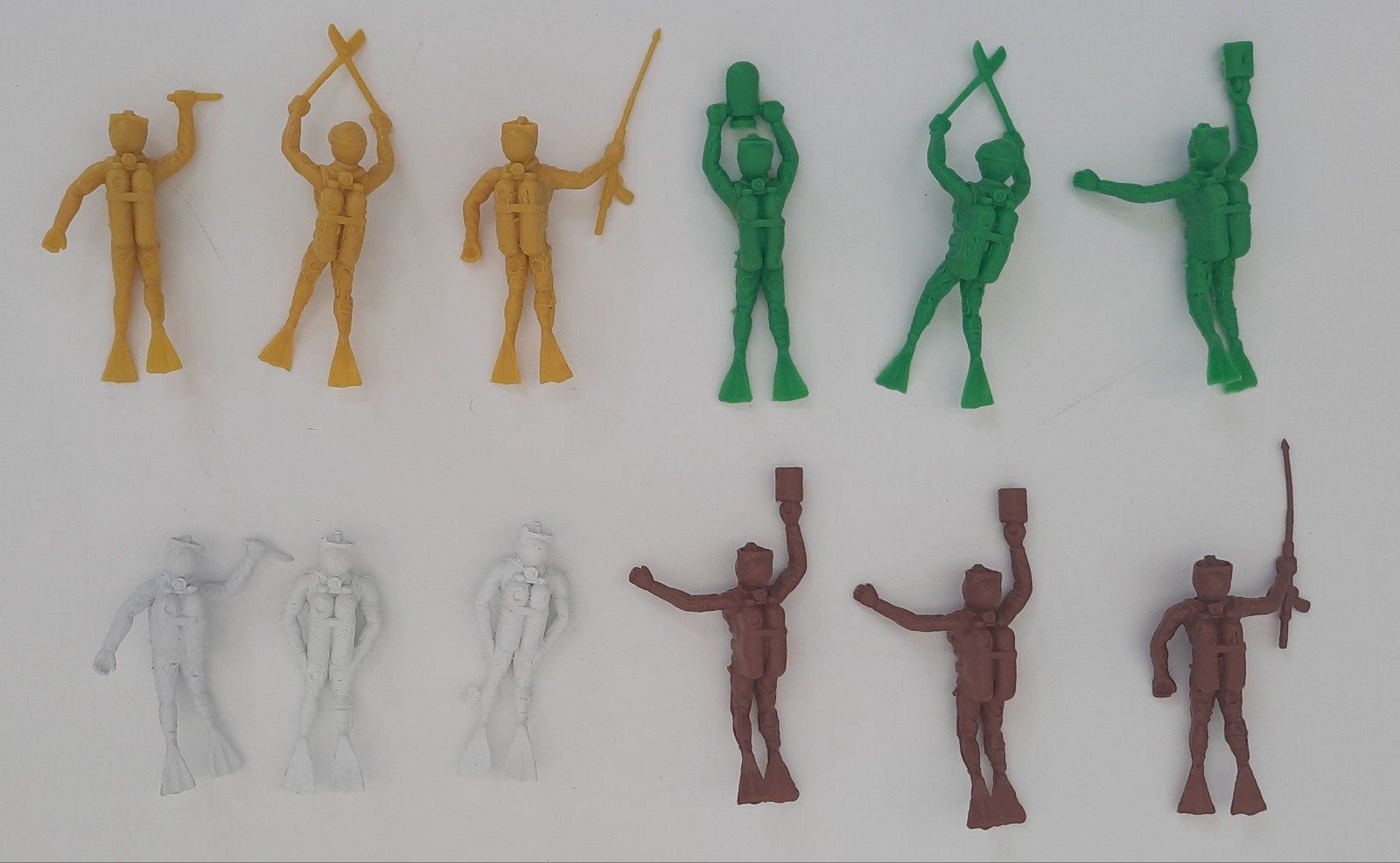 Vintage plastic Frogmen / Scuba Divers / Duikers 12x, Ophalen of Verzenden, Zo goed als nieuw