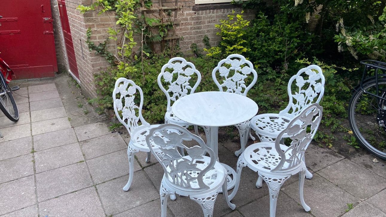 Zes persoons stoel + tafel gietijzeren stoelen wit brocante, Tuin en Terras, Ophalen, Zo goed als nieuw, Overige materialen, Stoel