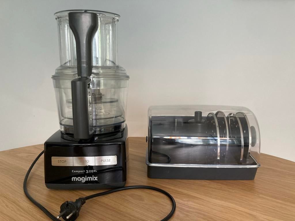 Magimix Compact 3200XL Foodprocessor - Zo goed als nieuw, Witgoed en Apparatuur, Keukenmixers, 3 snelheden of meer, Ophalen of Verzenden