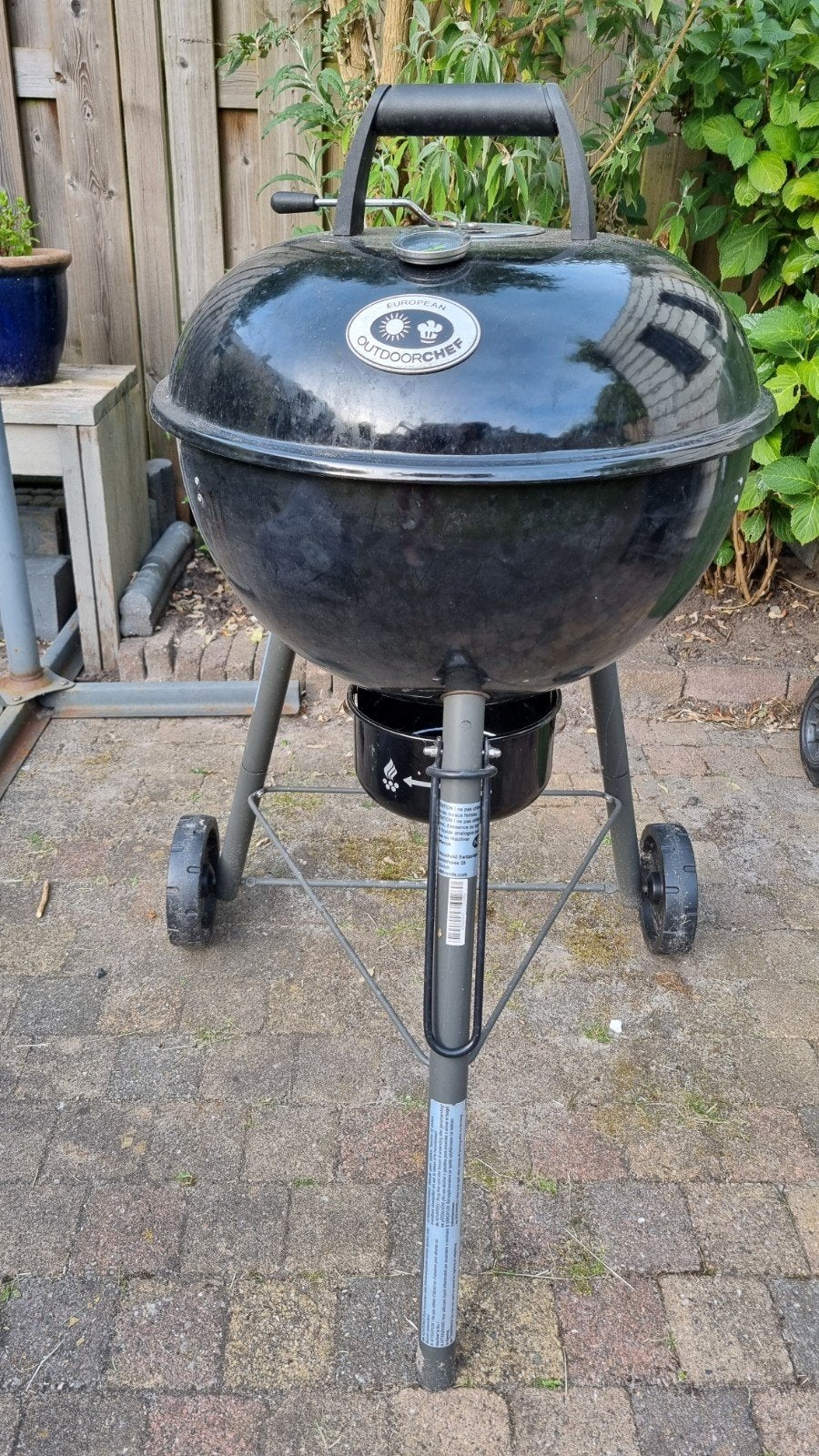 Outdoorchef Chelsea Houtskool BBQ, Ophalen, Zo goed als nieuw, BBQ Outdoorchef
