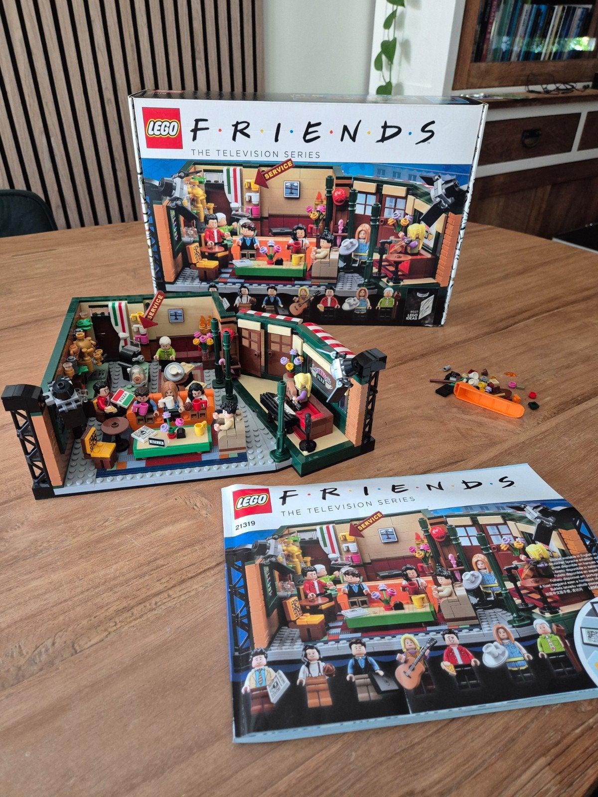 Lego Ideas 21319 Friends Central Perk - als nieuw, Lego, Ophalen of Verzenden, Ideas, Zo goed als nieuw