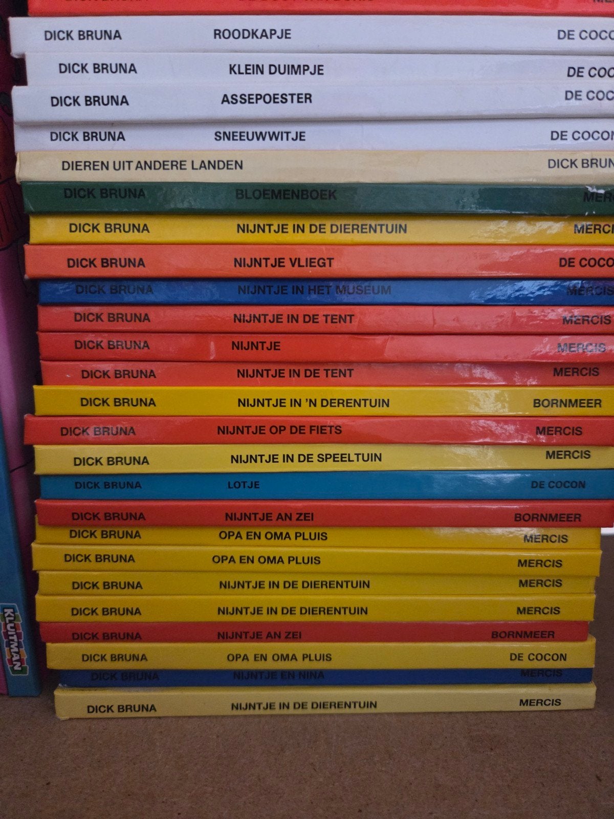 Nijntje / Dick Bruna - Verzameling vierkanten boekjes, Boeken, Ophalen of Verzenden, Gelezen