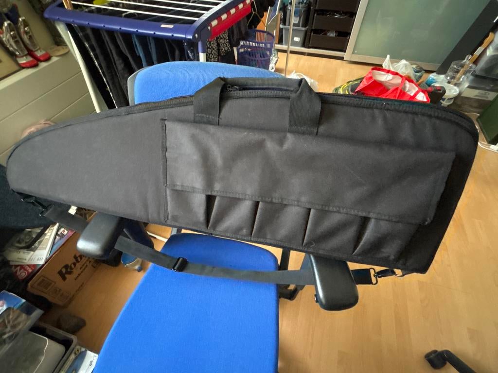 Zwart Foudraal voor Muziekinstrument of Geweer, Ophalen of Verzenden, Gebruikt