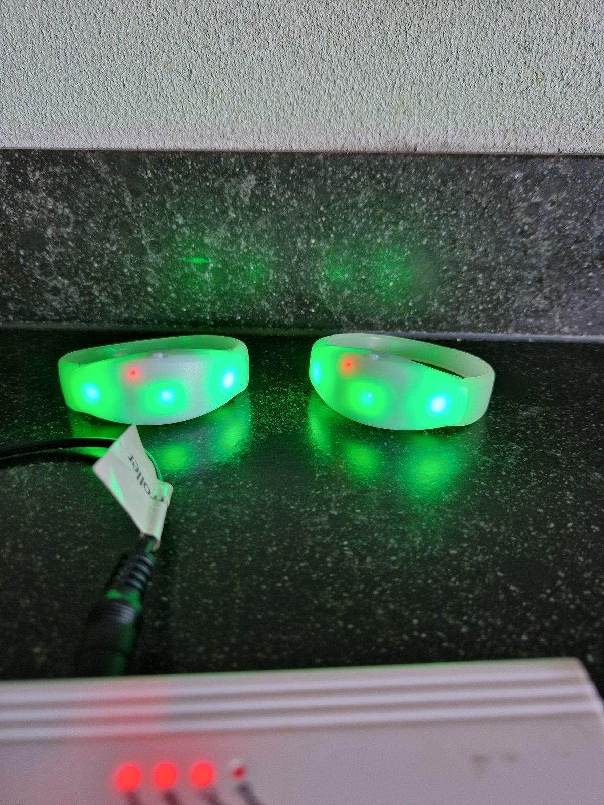 LED armbandjes RGB, Ophalen, Licht