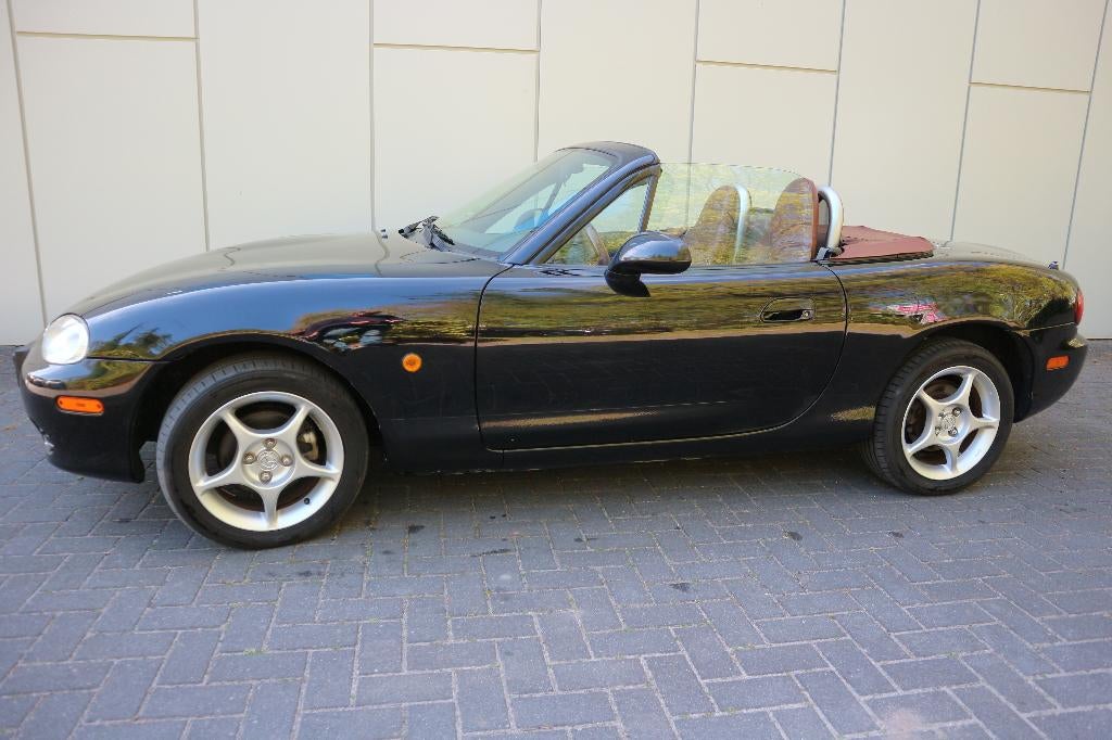MX5 NBFL Phoenix //2002 //NWe APK/ Hardtop/roestvrij, Auto's, Mazda, Achterwielaandrijving, 4 cilinders, Cabriolet, Zwart