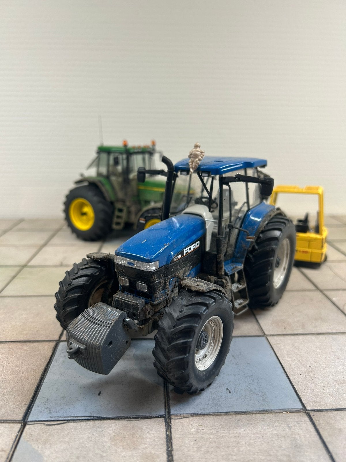 Ford 8970 weathered., Ophalen of Verzenden, Zo goed als nieuw, Overige typen