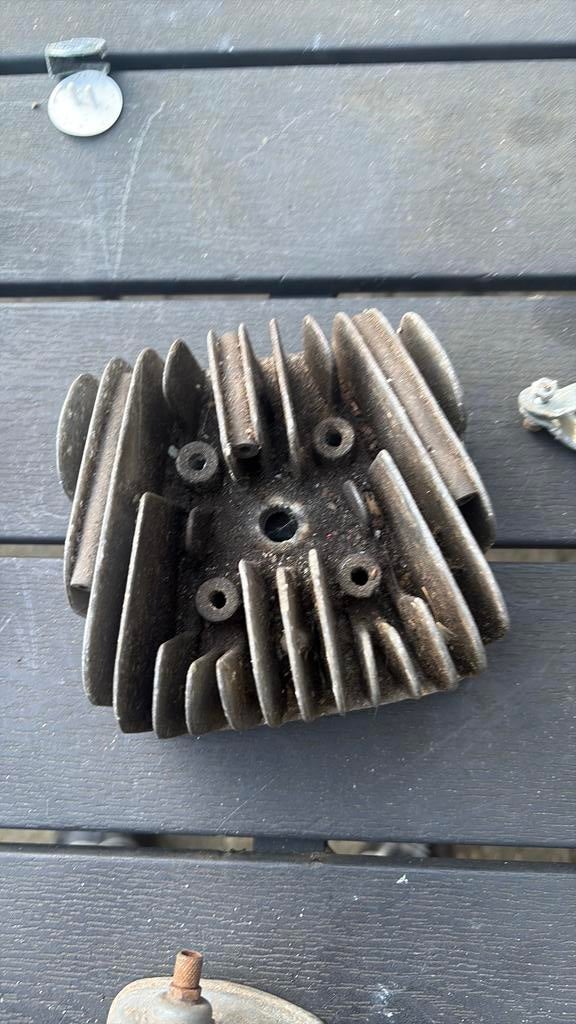 Yamaha dt50m cilinderkop, Ophalen of Verzenden, Zo goed als nieuw, Cilinder, Yamaha