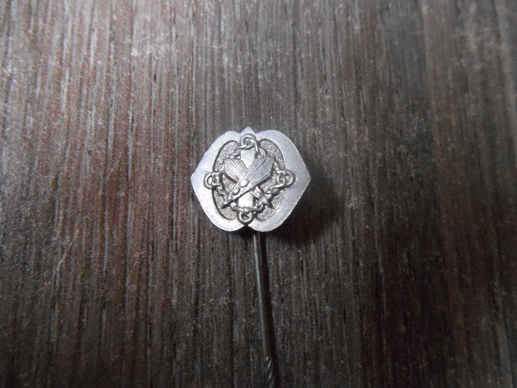 Regiment Bevoorradingstroepen insigne, Verzamelen, Militaria | Algemeen, Ophalen of Verzenden, Landmacht, Nederland, Overige typen