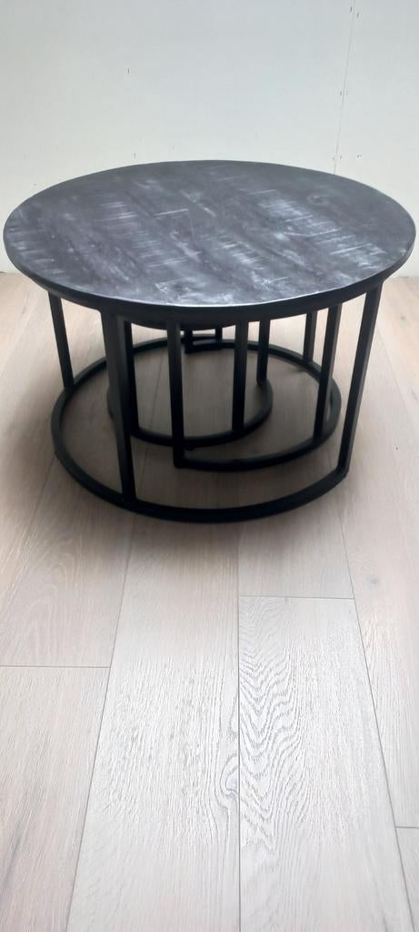Set van 3 ronde salontafels, zwart metaal en hout, Gebruikt, 50 tot 100 cm, Modern, Industrieel, Rond
