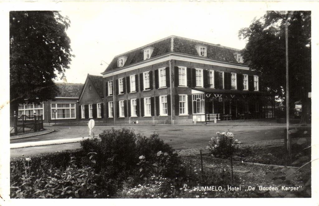 Hummelo, Hotel De Gouden Karper - ongelopen, Verzamelen, Ansichtkaarten | Nederland, Ophalen of Verzenden, 1960 tot 1980, Ongelopen