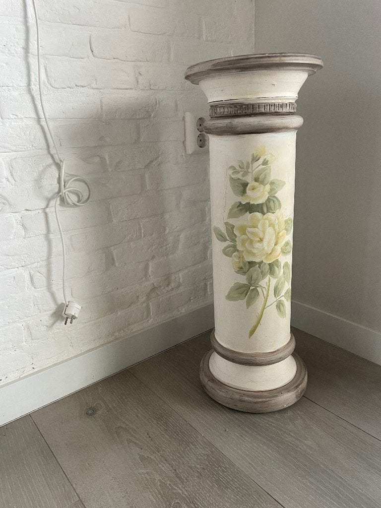 Mooie pilaar, plantenzuil van Claire en eef, Huis en Inrichting, Woonaccessoires | Zuilen en Pilaren, Gebruikt, Ophalen