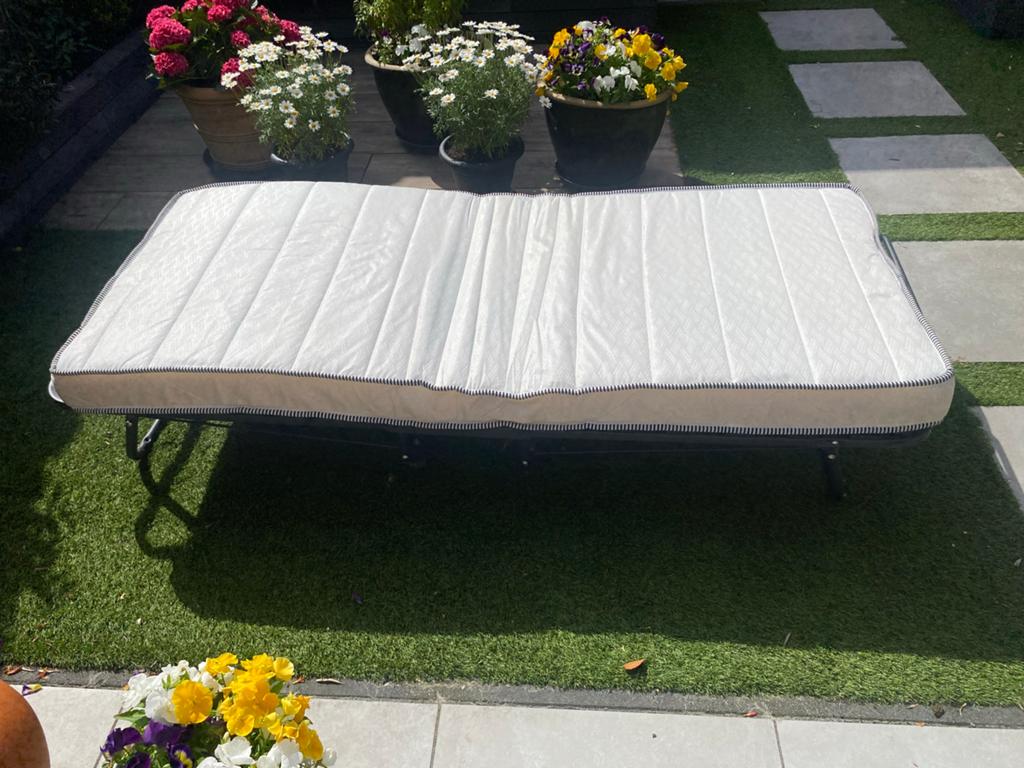 Opvouwbaar logeerbed met matras en hoes ivm verhuizing, Ophalen, Verstelbaar, 90 cm, Eenpersoons