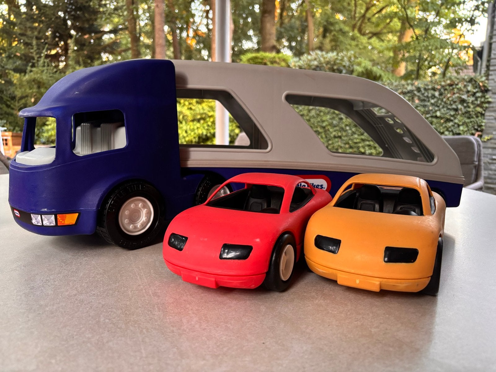 Little Tikes autotransporter met 2 sportwagens, Ophalen, Gebruikt