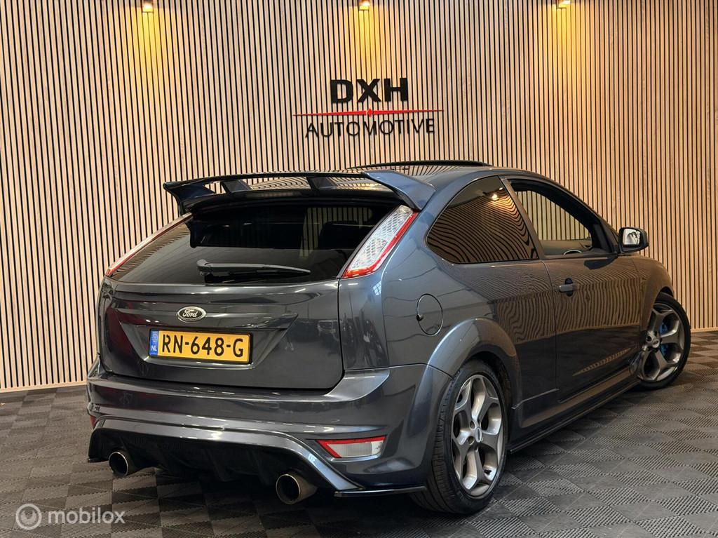 Ford Focus 2.5 ST RS-Look Facelift DAKRAAM NAVI BT RECARO, Auto's, Ford, Stof, Gebruikt, Zwart, 11 km/l