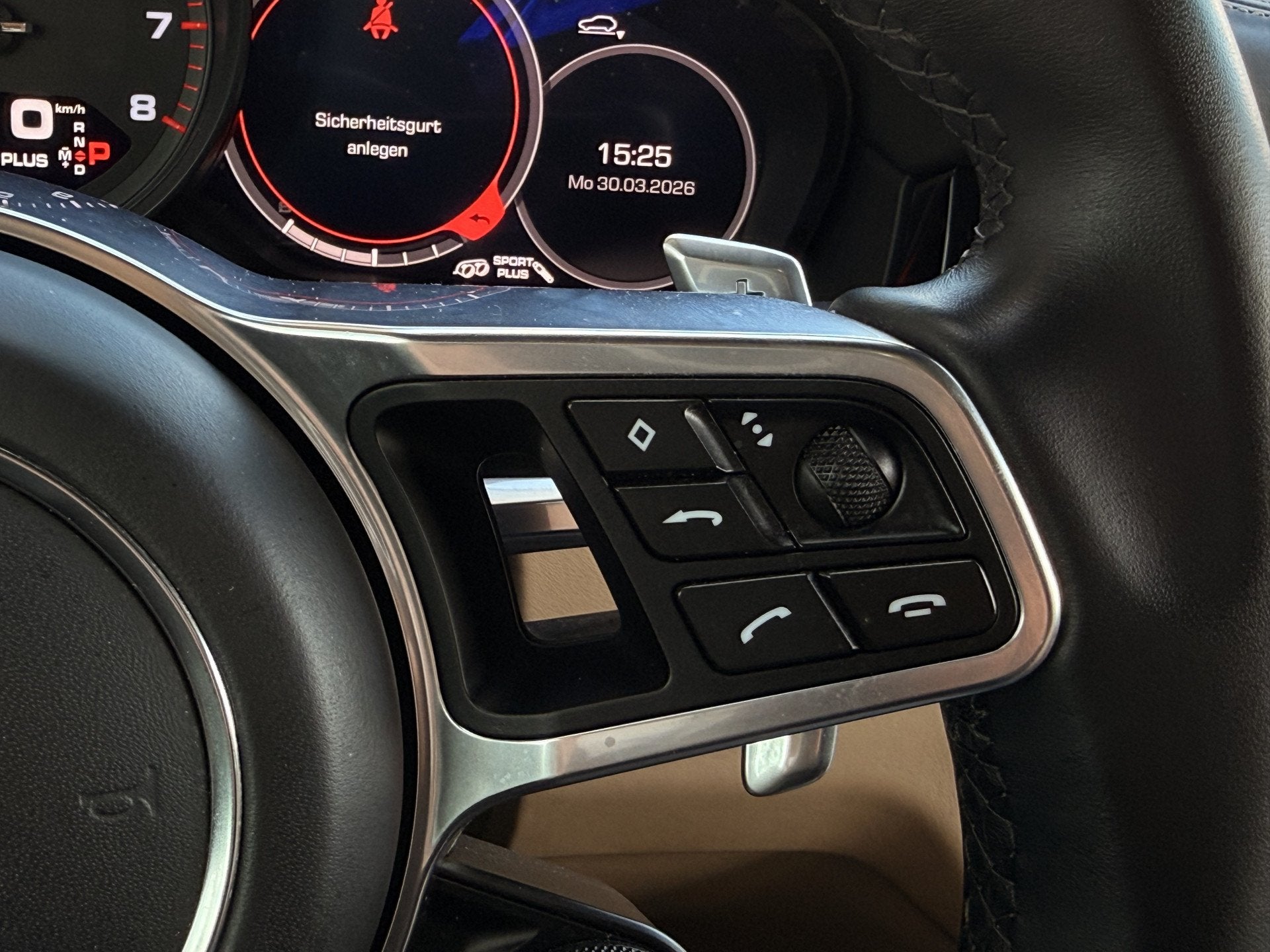 Foto 28 van Porsche Cayenne 3.0 | SportDesign | Pano | SportChrono | Luc