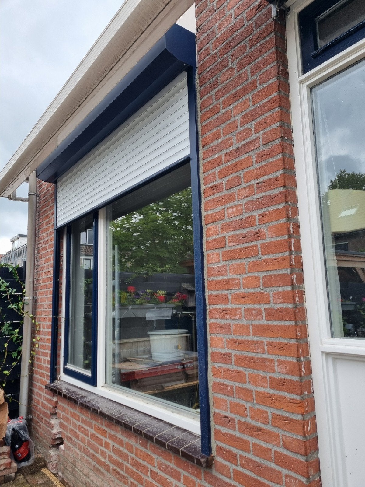 Elektrisch rolluik met afstandsbediening - Somfy, Doe-het-zelf en Verbouw, Rolluiken, Gebruikt, Ophalen of Verzenden, Elektrische bediening