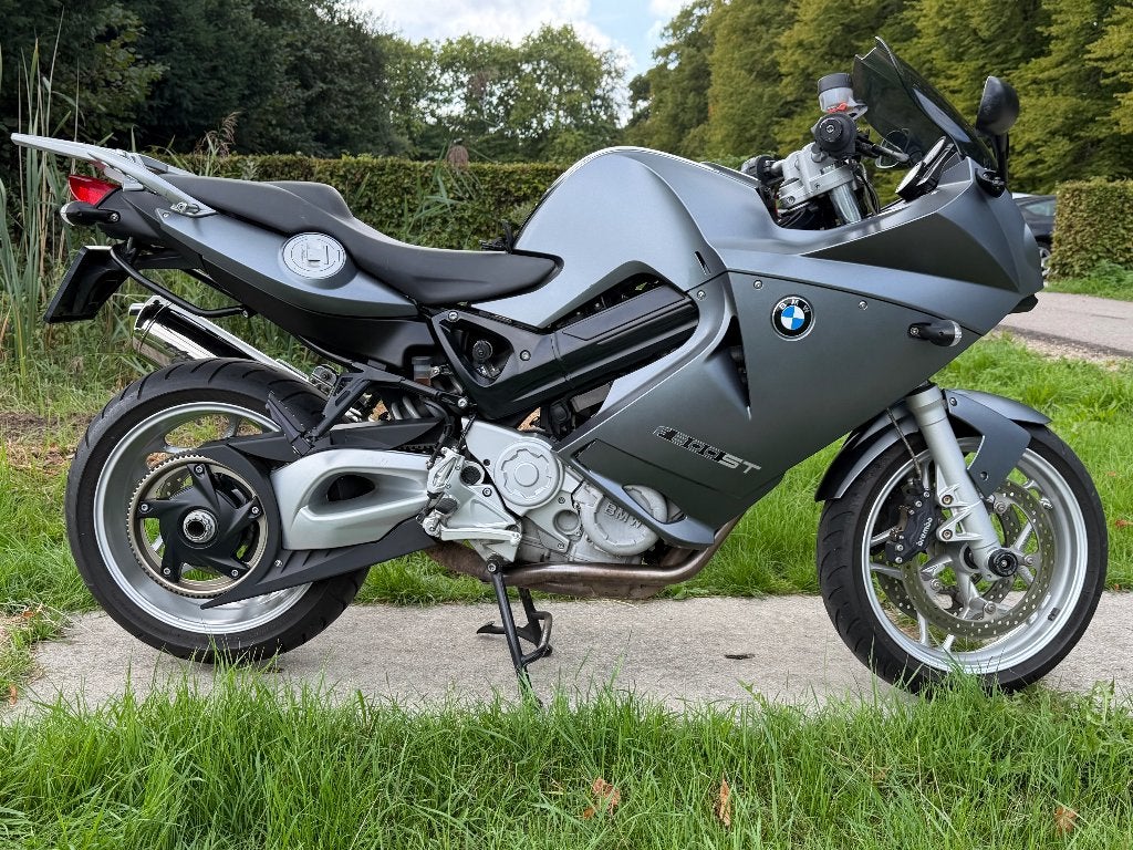 BMW F800ST ABS - incl kofferset, tanktas en extra's!, Motoren, 2 cilinders, Occasion, Particulier, Meer dan 35 kW