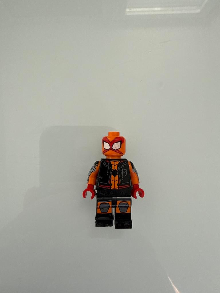 Gevonden: LEGO poppetje bij Shell Breukelen A2 Oost, Ophalen of Verzenden, Gebruikt, Jongen of Meisje