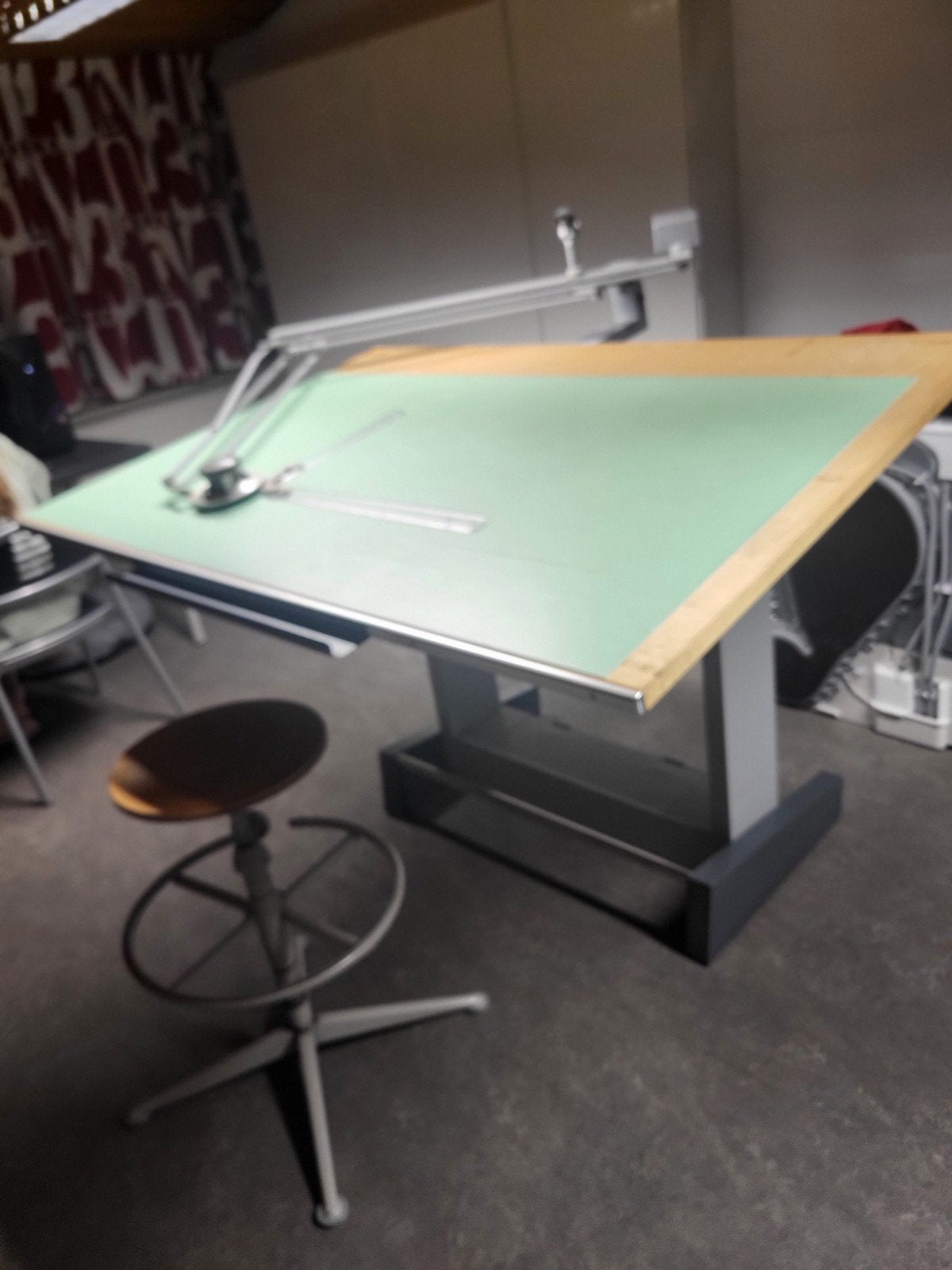 Vintage professionele tekentafel UNIC Model CL + ISIS tekenm, Doe-het-zelf en Verbouw, Ophalen, Gebruikt