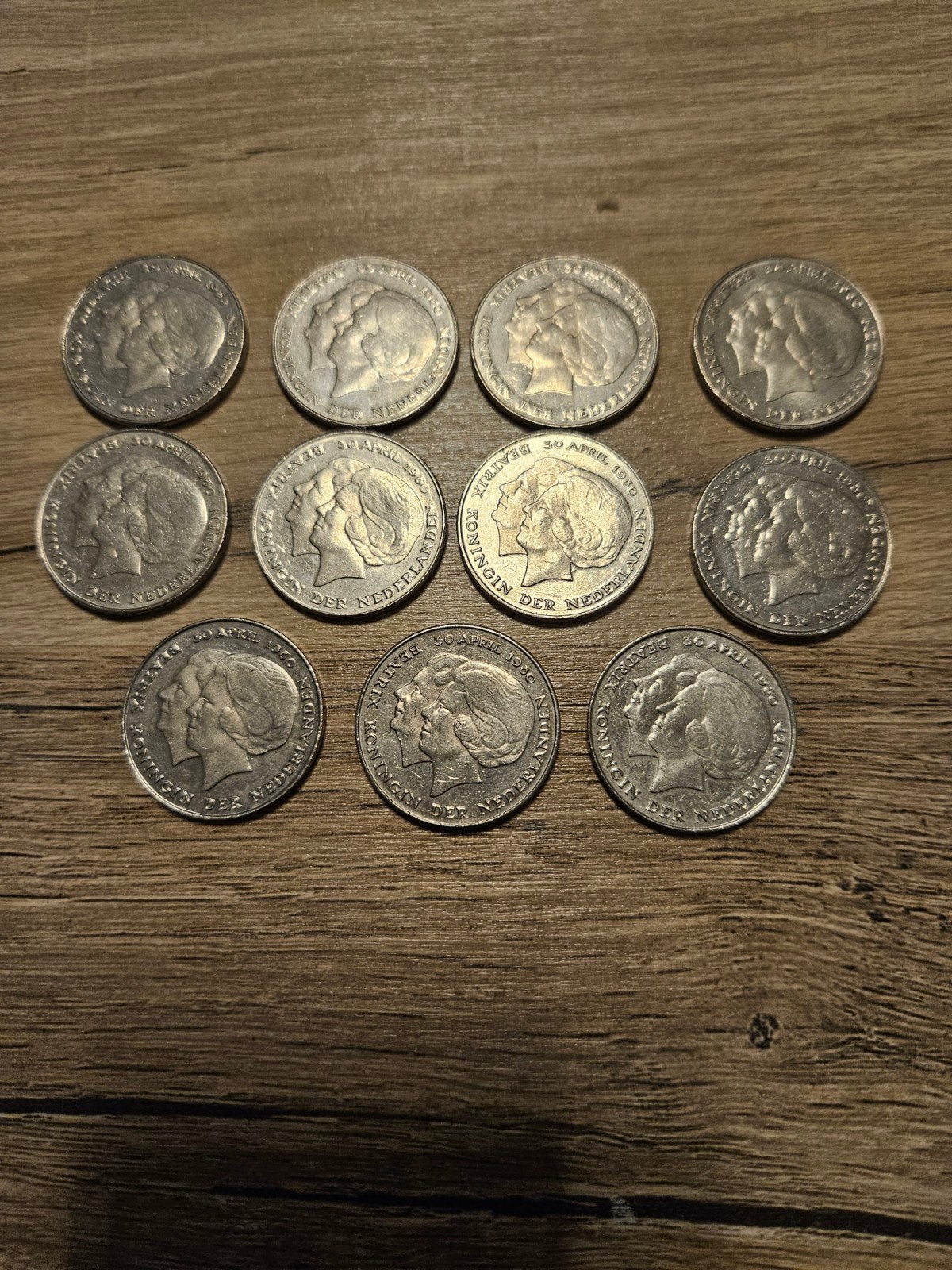 Nederlandse 2½ gulden 1980 Troonswisseling Beatrix, Postzegels en Munten, Ophalen of Verzenden, Koningin Beatrix, 2½ gulden, Losse munt