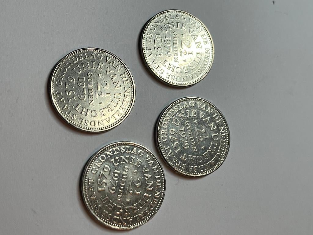 4 Rijksdaalders Juliana / Unie van Utrecht 1979, Ophalen of Verzenden, Koningin Juliana, 2½ gulden, Setje