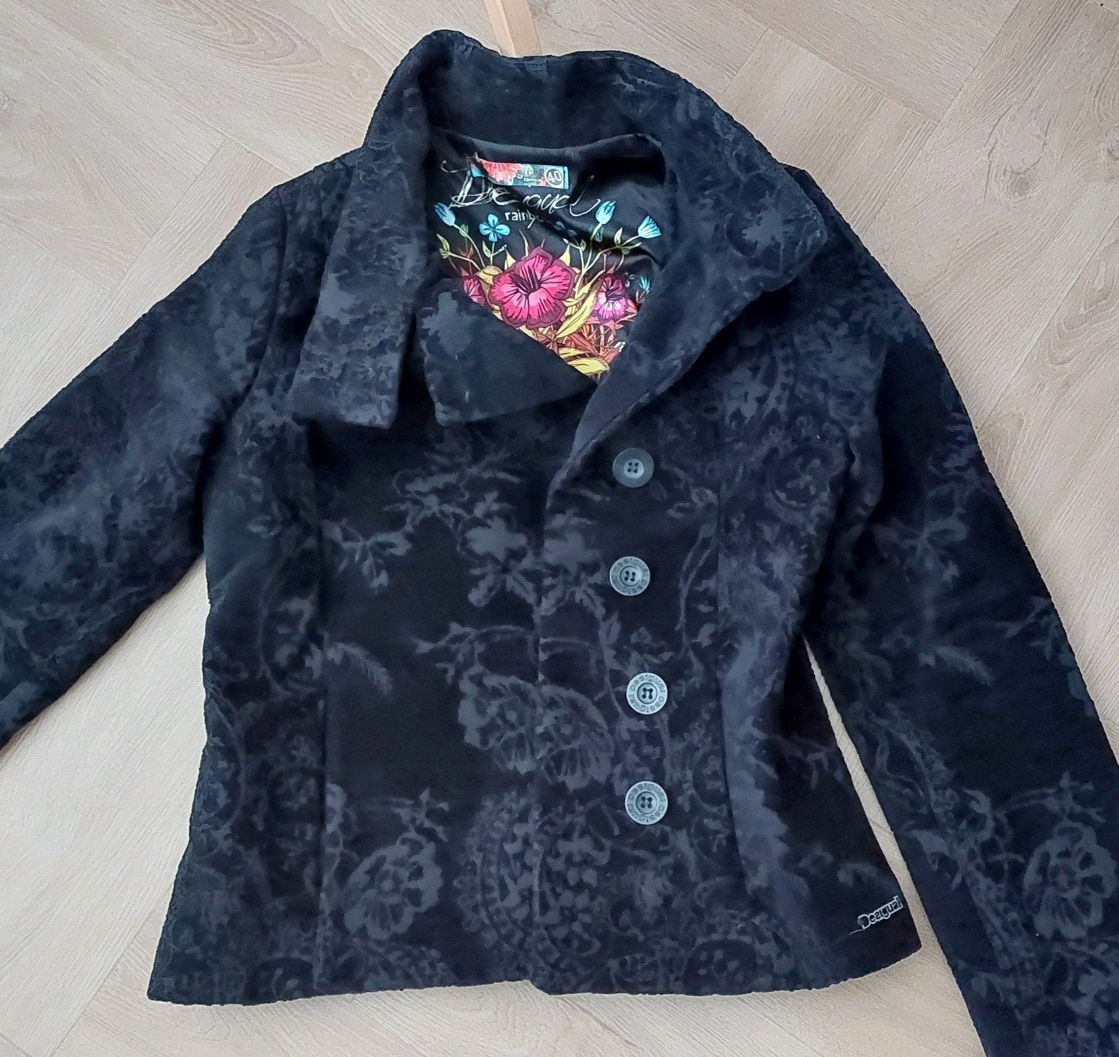 Desigual Zwart Jas met Bloemenprint Voering - Maat 40, Maat 38/40 (M), Zwart, Ophalen of Verzenden, Zo goed als nieuw
