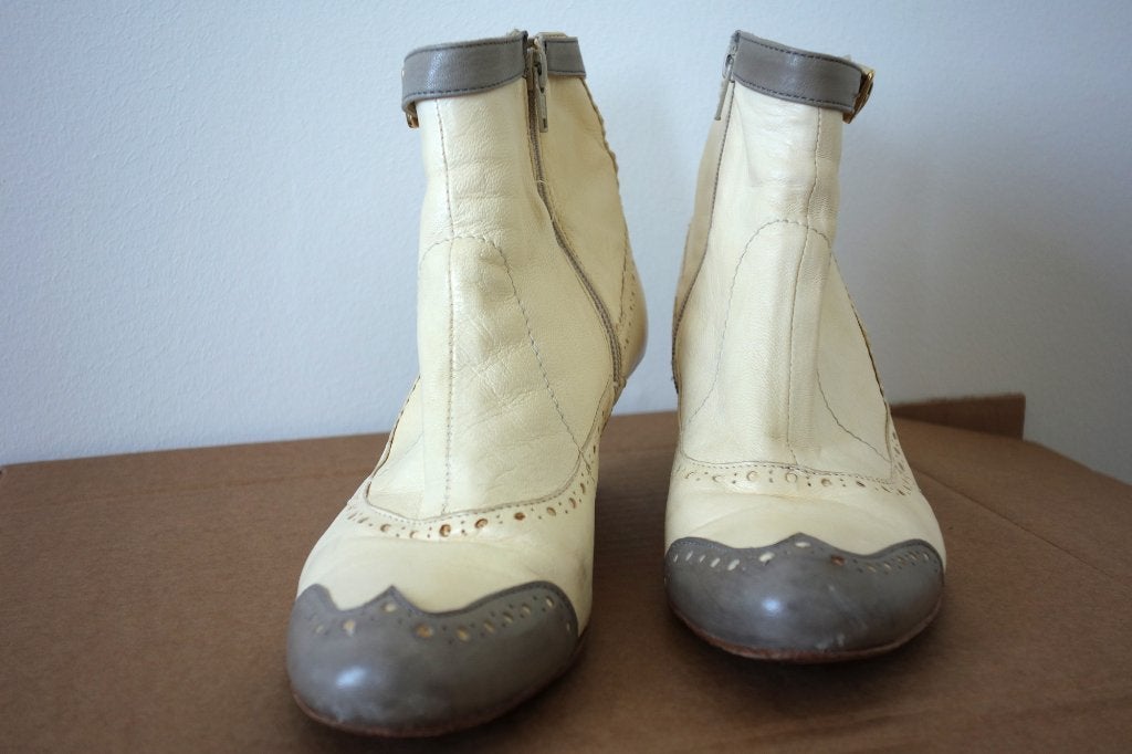 kort laarsje, maat 40, Kleding | Dames, Schoenen, Ophalen of Verzenden, Gedragen, Overige kleuren