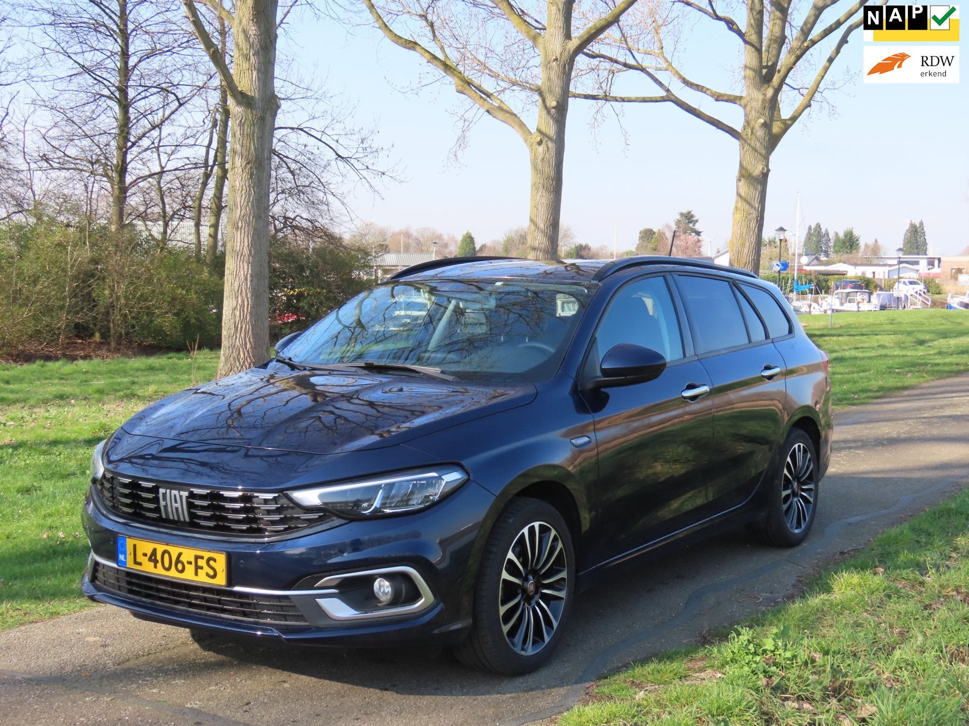 Fiat Tipo Stationwagon 1.0 Life, Auto's, Voorwielaandrijving, Dealer onderhouden, Stof, Gebruikt