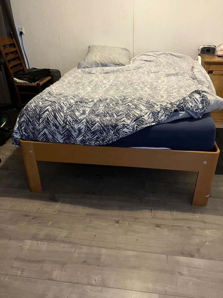 Bed met auping spiraalbodems 2x70x200 cm. Zonder matras., Ophalen, Gebruikt, Tweepersoons, Overige maten