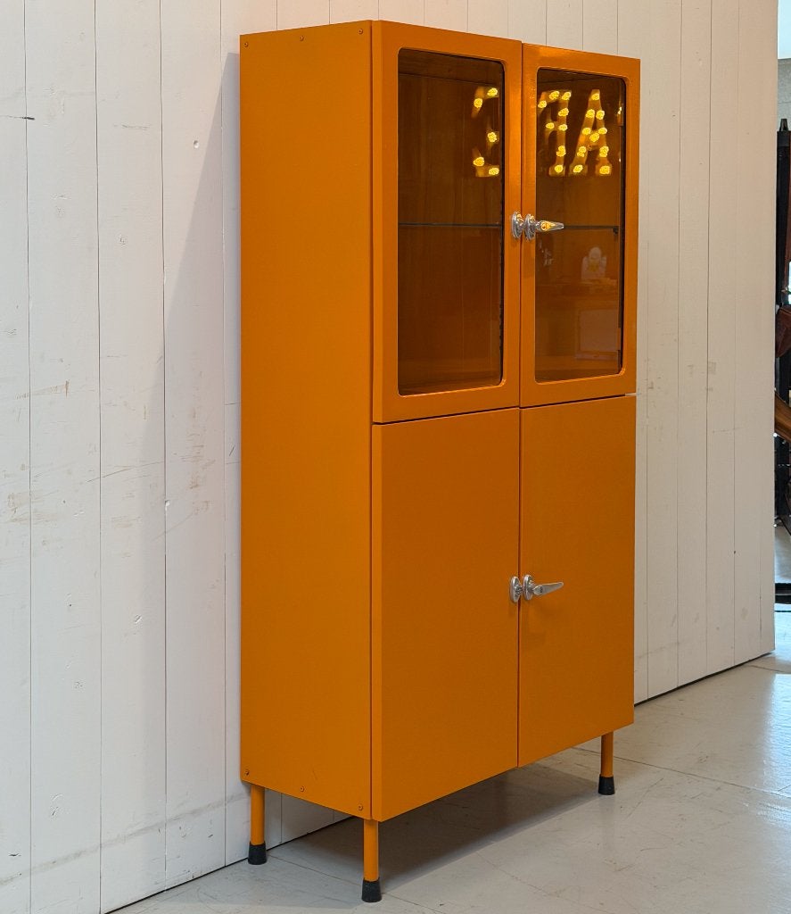 Vintage kast | Apothekerskast | Vitrinekast | Medicijnkast, Huis en Inrichting, Kasten | Vitrinekasten, Ophalen, Met deur(en)