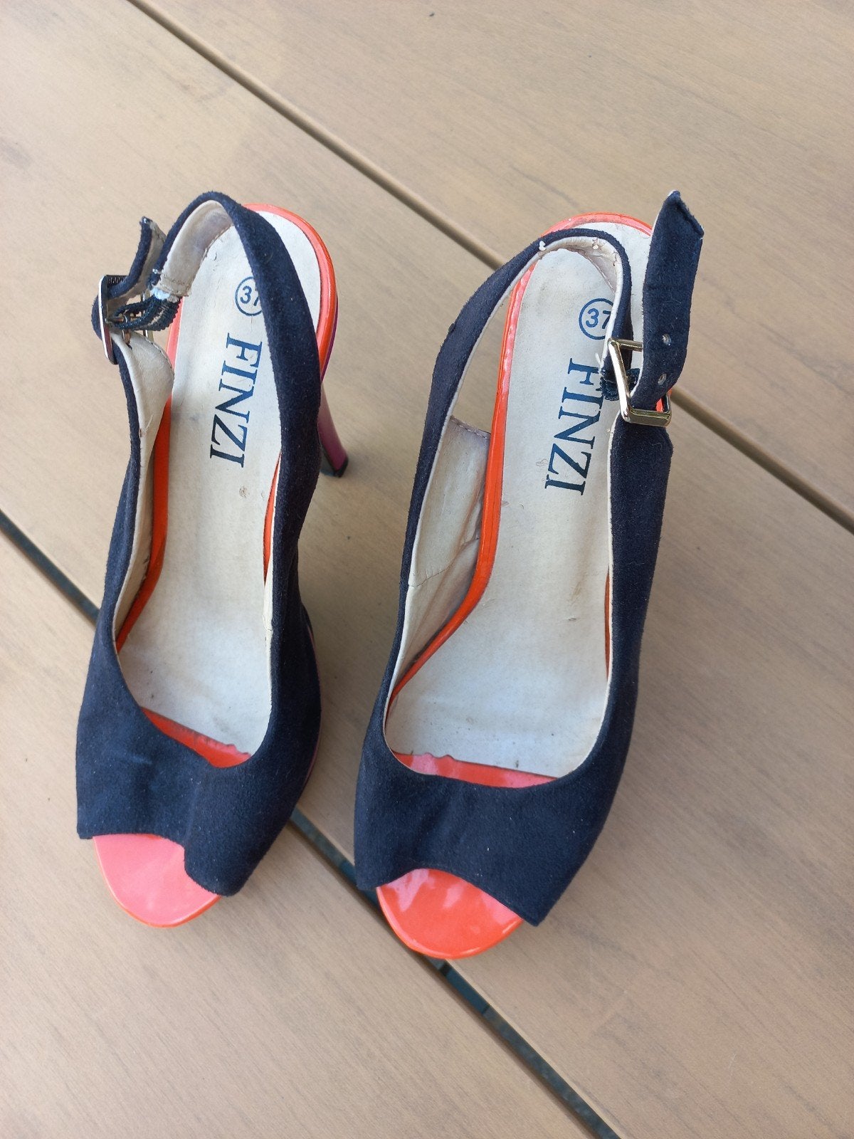 Finzi Peep-toe Pumps Maat 37 - Zwart/Oranje/Fuchsia, Verzenden, Zwart, Finzi, Schoenen met hoge hakken