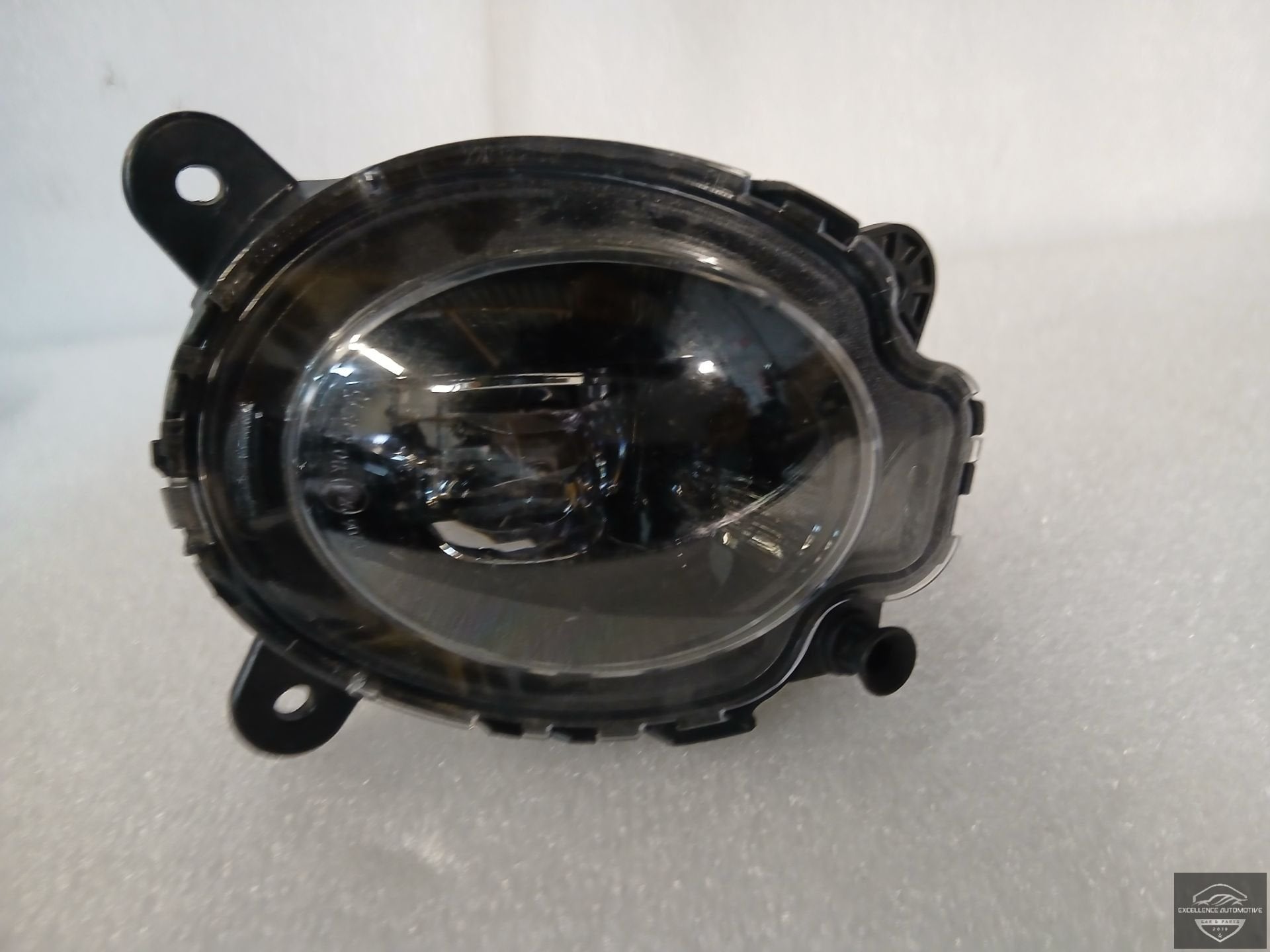 VW Polo 2g Facelift Cupra Leon 5FA LED Mistlamp R 5FJ941702, Auto-onderdelen, Gebruikt, Volkswagen, Volkswagen AG, Berliner Ring 2
38440  Wolfsburg, DE