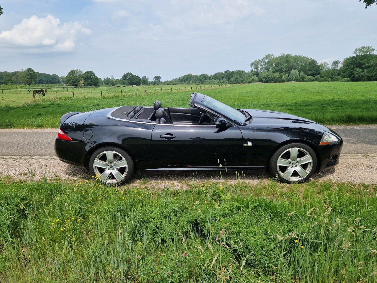 Jaguar 2007 Zwart, Cabriolet, Zwart, Particulier, 111 €/maand