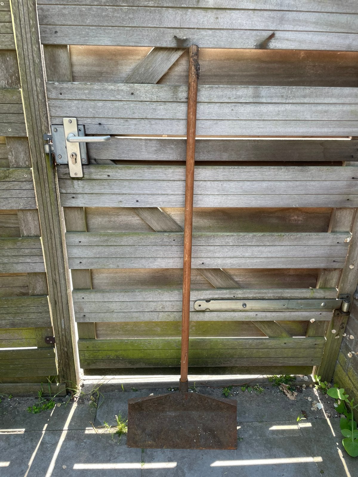 Oud ijzeren schep GRATIS op te halen in Woubrugge, Tuin en Terras, Ophalen, Gebruikt, Schop