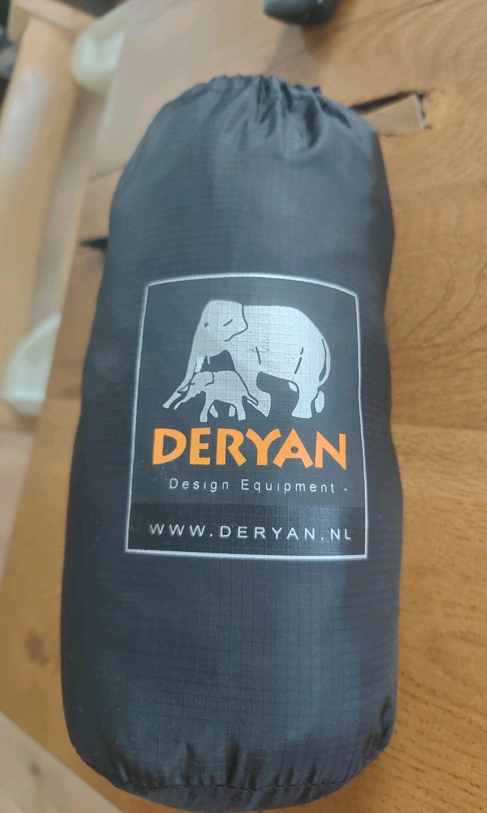 Deryan Design Equipment fietsvoetenzak, Ophalen of Verzenden, Zo goed als nieuw, Bovenkleding, Kinderen