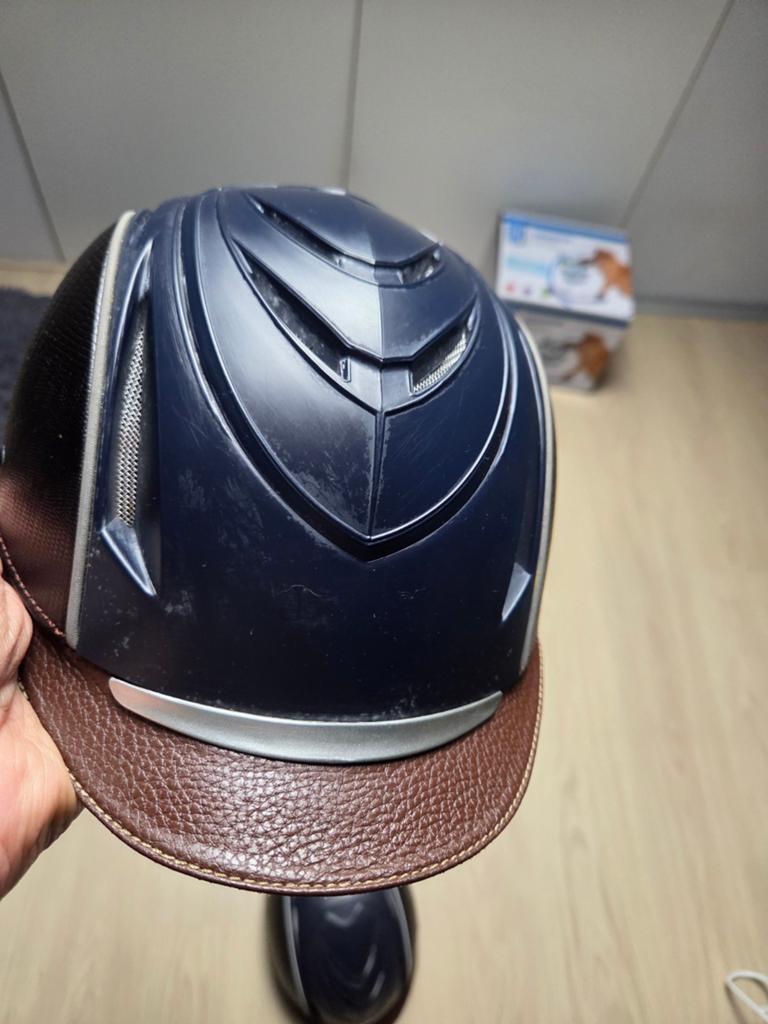 BR helm viper 2 stuks maat M en L, Verzenden, Dressuur, Cap