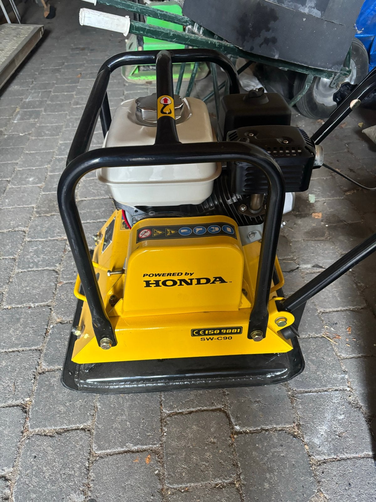 Trilplaat Stahlwerk SW-C90 Honda motor, Ophalen
