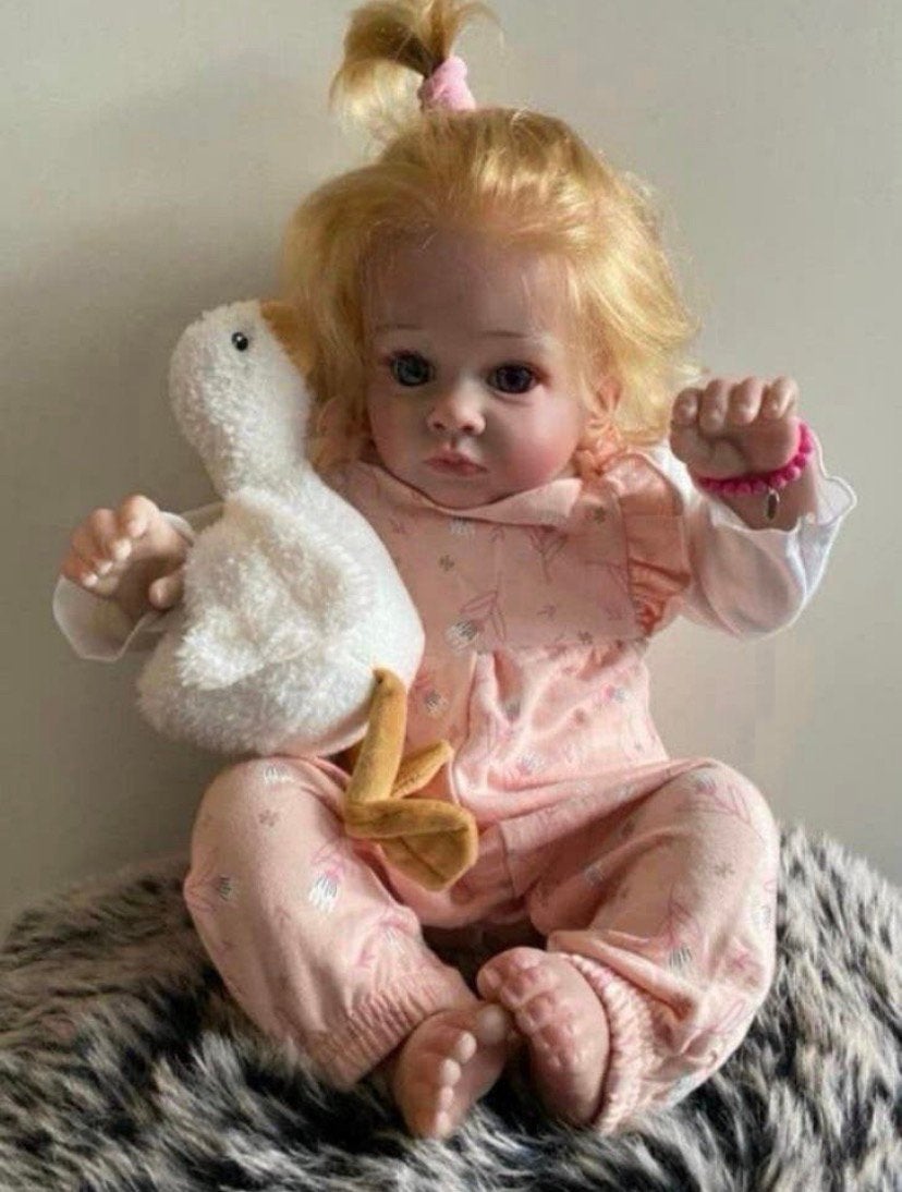 Super leuk Reborn meisje, Verzamelen, Verzenden, Zo goed als nieuw, Pop, Levensecht of Reborn