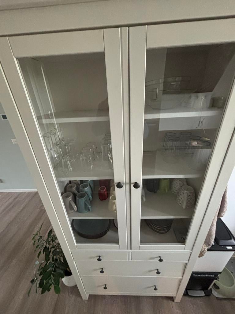 Ikea vitrinekast met 4 laden, Ophalen, Gebruikt, 50 tot 100 cm, Met lade(s)