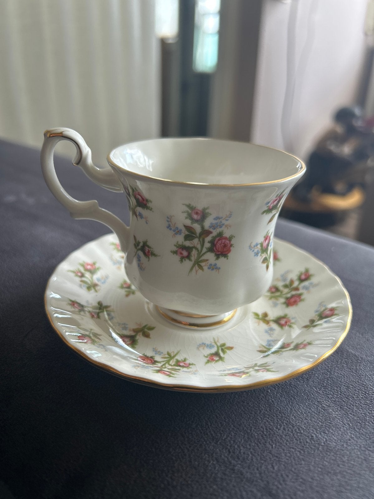 6x Royal Albert Winsome theekop en schotel - Bone China, Ophalen