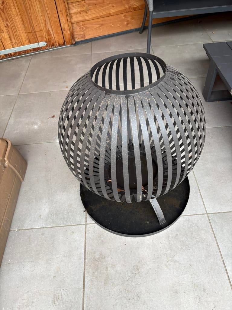 Esschert design vuurkorf, Ophalen, Zo goed als nieuw