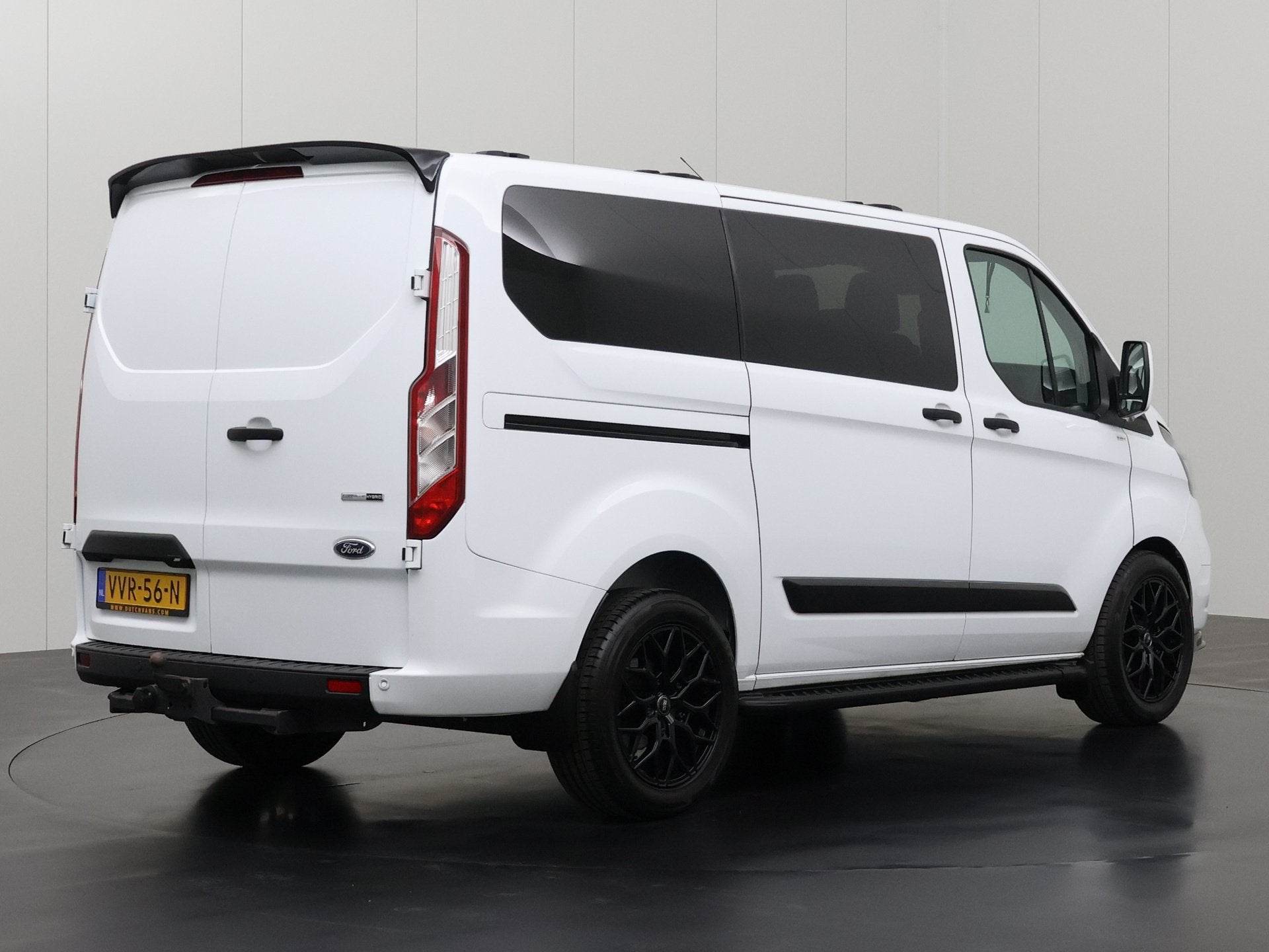 Ford Transit Custom 2.0TDCI 130PK Dubbele Cabine 6-Persoons, Auto's, Bestelauto's, Voorwielaandrijving, Stof, 4 cilinders, 2500 kg