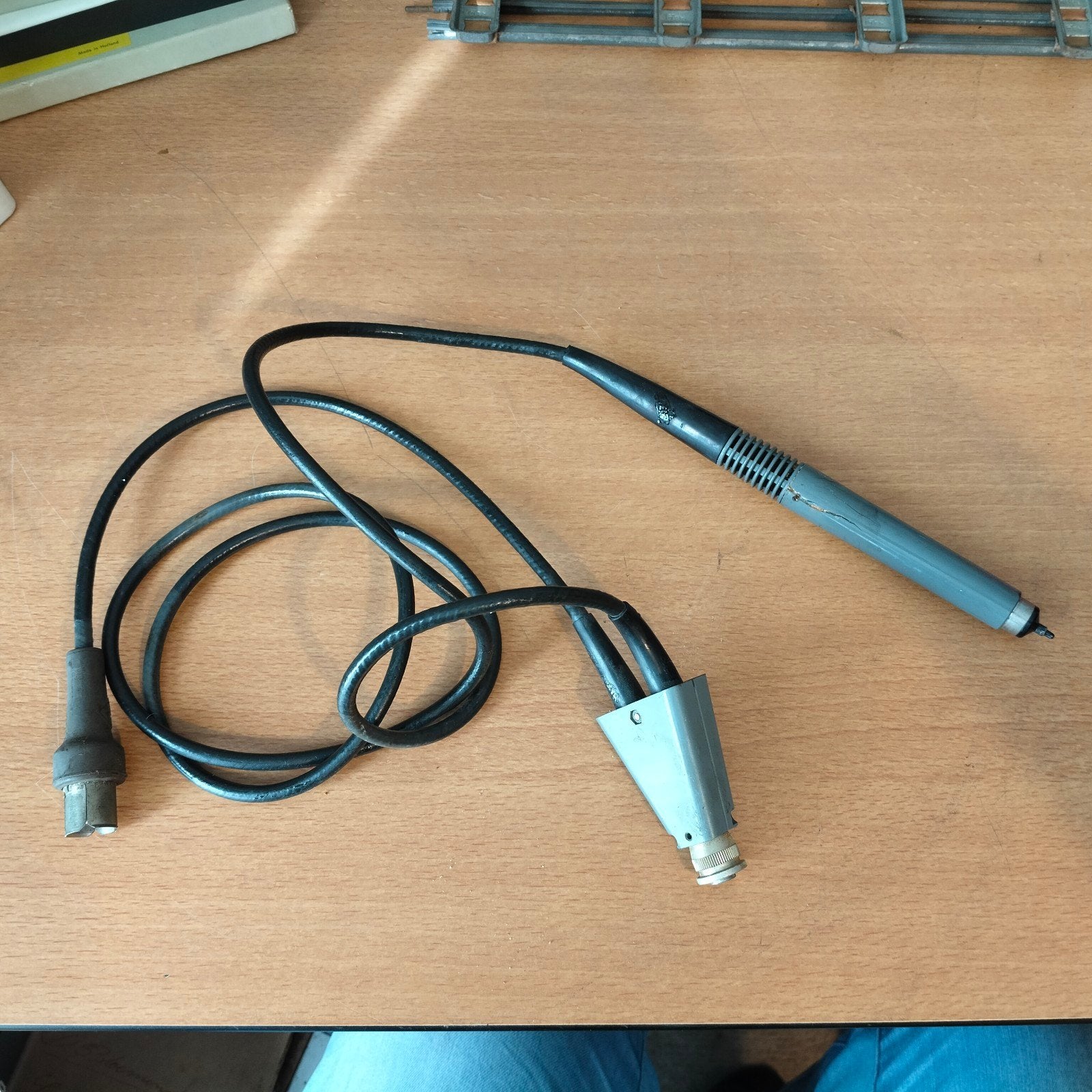 Tektronix Probe - ongetest met scheur in handvat, Doe-het-zelf en Verbouw, Meetapparatuur, Ophalen of Verzenden