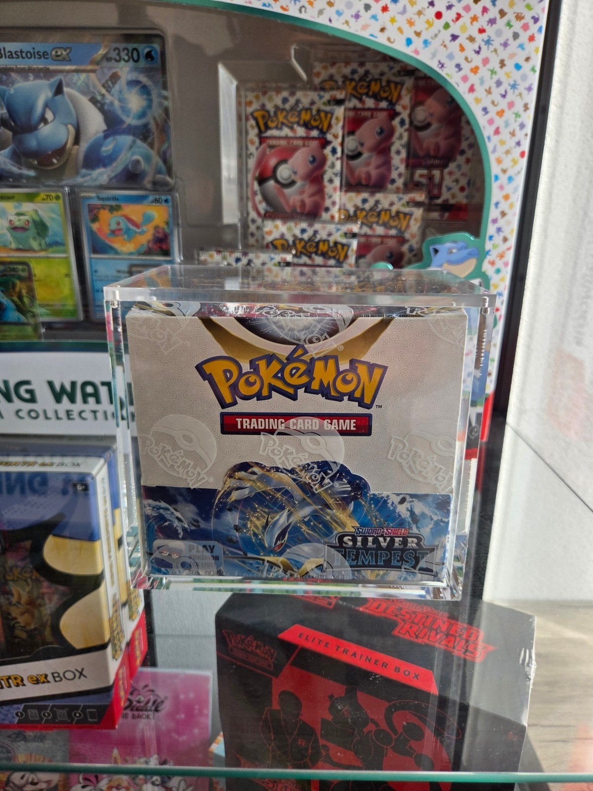 silver tempest boosterbox met Acryl, Verzamelen, Automaten | Gokkasten en Fruitautomaten, Euro, Ophalen of Verzenden